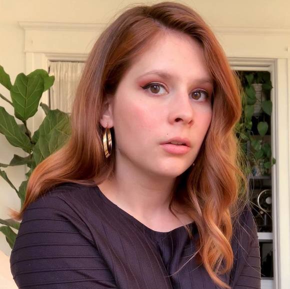 Meet your Posher, Sarah - Picture 1 of 1